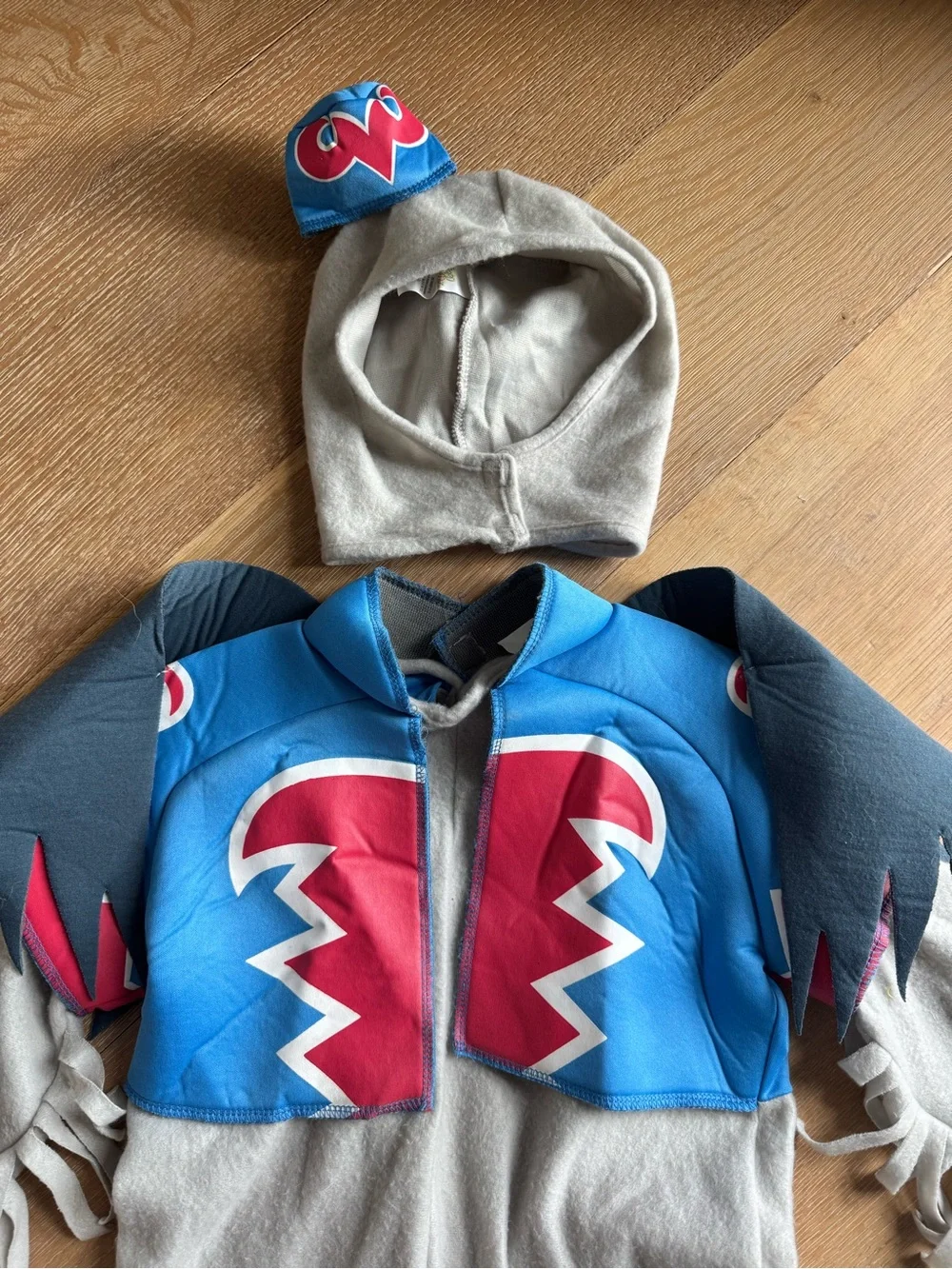 Kids Flying Monkey Costume - size small